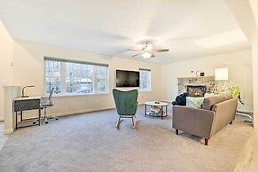 3 Mi to Kalahari: Pocono Summit Home w/ Game Room!