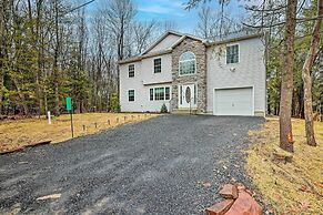 3 Mi to Kalahari: Pocono Summit Home w/ Game Room!