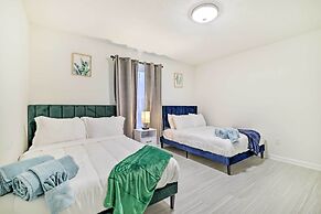 3 Mi to Kalahari: Pocono Summit Home w/ Game Room!