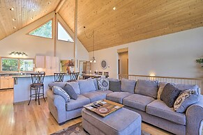 Ski + Bike: Home w/ Deck & Hot Tub in Granby!