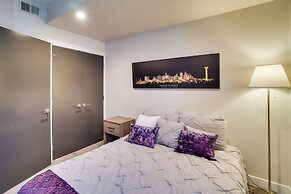 Rooftop Deck & Mtn Views: Luxe Denver Home