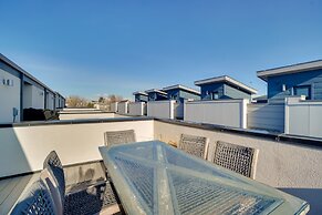 Rooftop Deck & Mtn Views: Luxe Denver Home