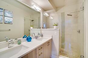 Rooftop Deck & Mtn Views: Luxe Denver Home