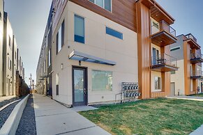 Rooftop Deck & Mtn Views: Luxe Denver Home