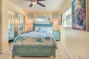 Pet-friendly Dunedin Townhome w/ Private Yard