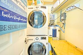 Pet-friendly Dunedin Townhome w/ Private Yard