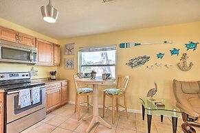 Pet-friendly Dunedin Townhome w/ Private Yard