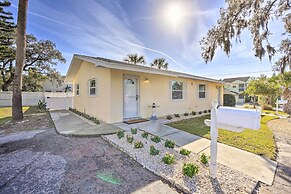 Pet-friendly Dunedin Townhome w/ Private Yard