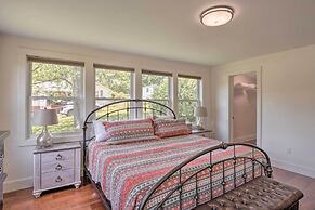 Cozy Cottage: Yard + Deck, Walk to Downtown!