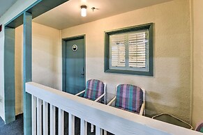Walk to Ocean: Condo w/ Community Perks on HHI