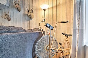 Mammoth Lakes Condo w/ Pool + Spa Access!