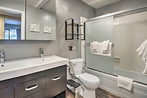 Mammoth Lakes Condo w/ Pool + Spa Access!