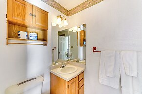 New Mexico Cabin Hideaway w/ Eagle Nest Lake Views