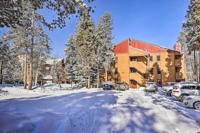 Breck Condo w/ Hot Tub Access: Walk to Main St!