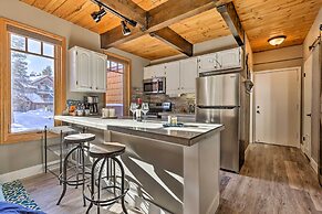 Breck Condo w/ Hot Tub Access: Walk to Main St!