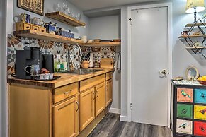 3 Mi to Dtwn: Convenient Denver Apt