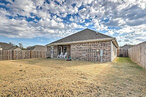 Fayetteville Home: Near University & Biking Trails