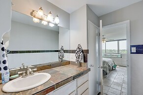 Rorys Roost Hot Springs Condo on Lake Hamilton!