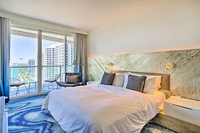 Stunning Fort Lauderdale Resort Condo w/ Pool