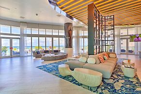 Stunning Fort Lauderdale Resort Condo w/ Pool