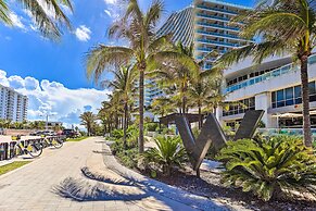 Stunning Fort Lauderdale Resort Condo w/ Pool
