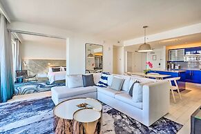 Stunning Fort Lauderdale Resort Condo w/ Pool