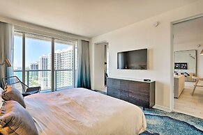 Stunning Fort Lauderdale Resort Condo w/ Pool