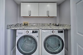 Oceanfront Ormond Beach Condo - Steps to Shore!