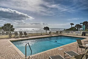 Oceanfront Ormond Beach Condo - Steps to Shore!