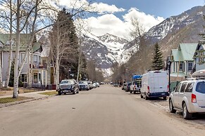 Telluride Condo: Walk to Lift, Bear Creek, & More!