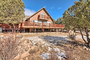 Buena Vista Oasis w/ Mtn Views, 3 Mi to Dtwn!