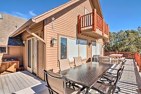 Buena Vista Oasis w/ Mtn Views, 3 Mi to Dtwn!