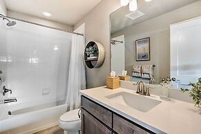 Granby Golf Retreat w/ Ski Trails, Mountain View!