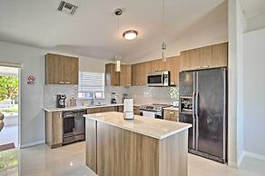 Royal Palm Beach Retreat ~ 13 Mi to Beach!