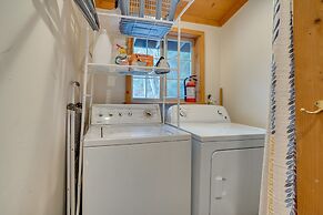 Leavenworth Cabin w/ Private Hot Tub!