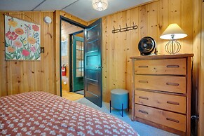 Leavenworth Cabin w/ Private Hot Tub!