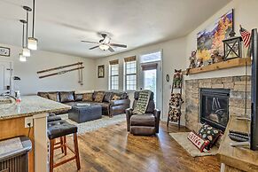 Balcony & Grill: Mtn-view Retreat in Granby!