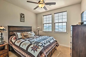 Balcony & Grill: Mtn-view Retreat in Granby!