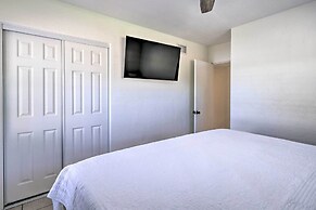 Cute & Cozy Florida Duplex: Walk to Beaches!