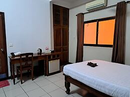 DEN HOTEL TOTONOU SIEM REAP