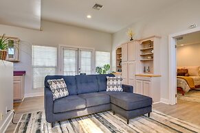 Luxe Pasadena Casita w/ Fireplace & Grill