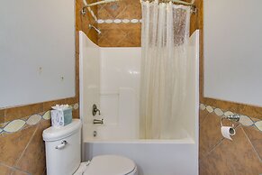 Ocean City Home w/ Fire Pit & Grill: Walk to Beach