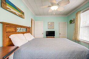 Near Beach & Boardwalk: Ocean City Home w/ Porch