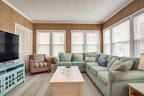 Near Beach & Boardwalk: Ocean City Home w/ Porch