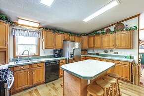 Hermosa Home w/ Deck: 2 Mi to Custer State Park!