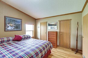 Hermosa Home w/ Deck: 2 Mi to Custer State Park!