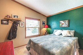 Hermosa Home w/ Deck: 2 Mi to Custer State Park!