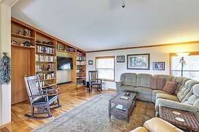 Hermosa Home w/ Deck: 2 Mi to Custer State Park!