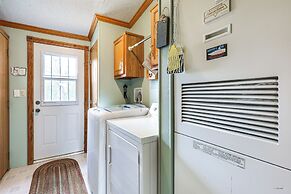 Hermosa Home w/ Deck: 2 Mi to Custer State Park!