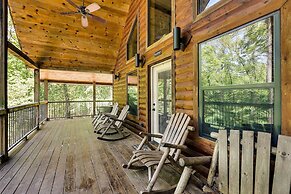 Secluded Broken Bow Rental Cabin ~ 6 Mi to Lake!